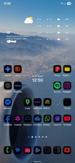 Screenshot_20250823_125055_One UI Home.jpg