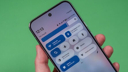 Google-Pixel-10-11.jpg