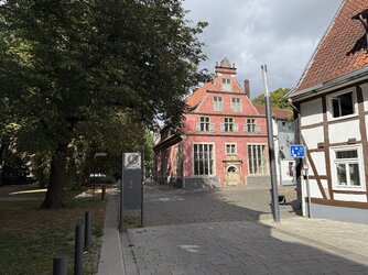 iPhone 16 pro.jpeg iPhone 16 pro.jpeg