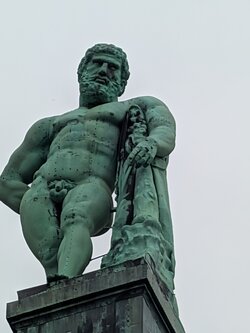 2547.jpg