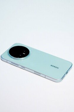 gsmarena_004.jpg