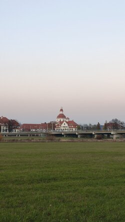 046 Oppo Find X9 Pro.jpg