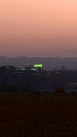 065 Vivo X200 Pro.jpg