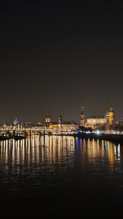 082 Oppo Find X9 Pro.jpg