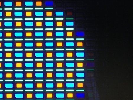 galaxy_s_fully_lit.jpg