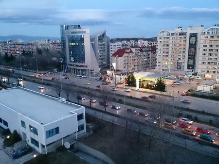 gsmarena_010.jpg