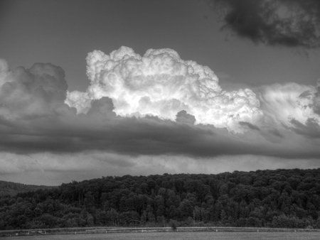 Wolke_tonemapped_SW.jpg
