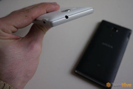 sony_xperia_sp_oben.jpg