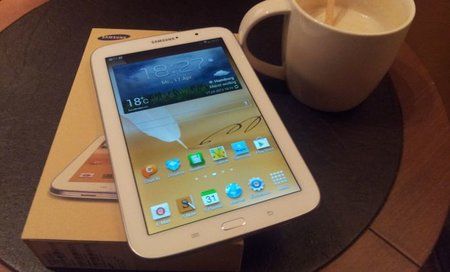 samsung-galaxy-note-80-unboxing.jpg