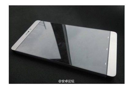 Xiaomi_MI-3_8.jpg