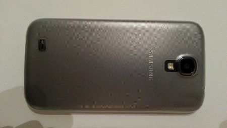 Xqisit iPlate Ultra Thin Transparent.jpg