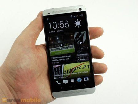 99-htc-one-hands-on-live-01.jpg