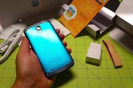 galaxy-s-4-active-unboxing.jpg