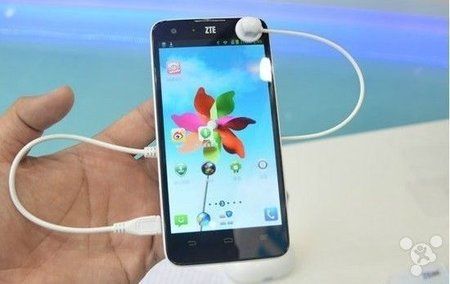 zte-geek-u988s-04.jpg