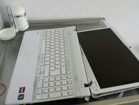 aways-laptop.jpg