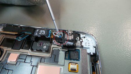 DIS-N9005-023.jpg DIS-N9005-023.jpg