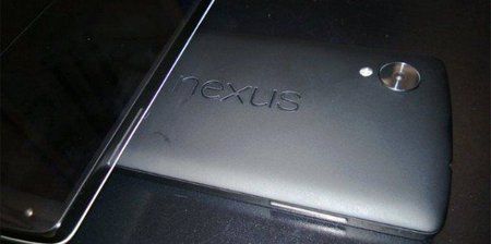 xtimthumb.php,qsrc=,hwww.mobilegeeks.de,_wp-content,_uploads,_2013,_10,_nexus-5-leak-macrumors-1.jp