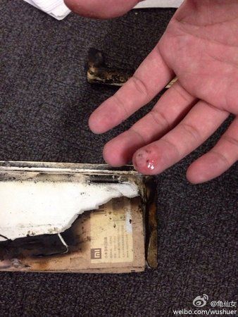 XiaoMi-Phone-Caught-On-Fire-And-Exploded-GSM-Insider-Image-3-768x1024.jpg
