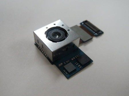 Samsung-13-mpx-OIS-camera-module.jpg