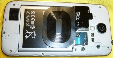 S4-QI-charger_11.jpg