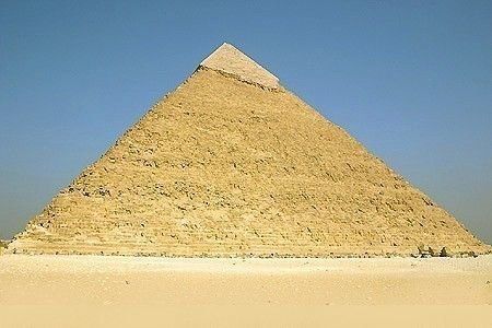 pyramide.jpg