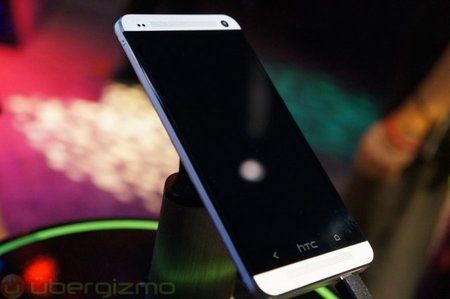 htc-one-delayed-april-global-release-640x424.jpg
