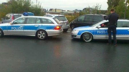 Polizei-Passat.jpg