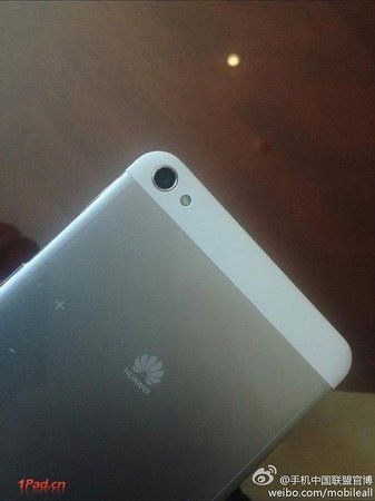 Huawei-MediaPad-X1-live-4.jpg