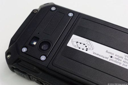 35835289-_Panasonic_Toughpad_FZ-X1-05_610x405.jpg