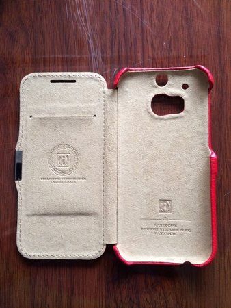 HTC M8 Inside.jpg
