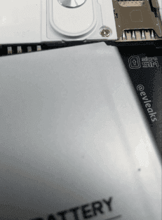 lg-g3-sim-slot-leaked-picture-removable-back-battery-231x314.png