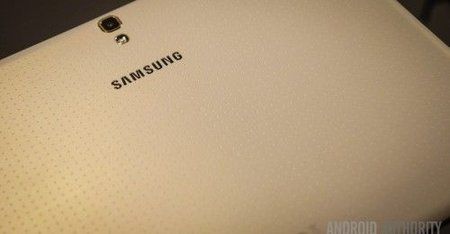 samsung-galaxy-tab-s-10.5-first-look-12-of-24-500x260.jpg