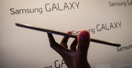 samsung-galaxy-tab-s-8.4-first-look-5-of-10-500x260.jpg