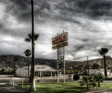 Motel.jpg