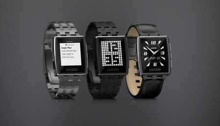 Pebble-Steel-3qtr-trio-zoom.jpg