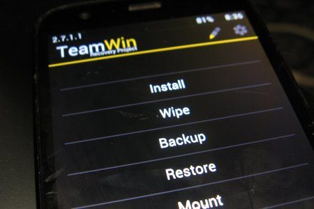twrp_moto_g.jpg