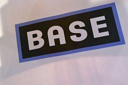 311029d1401951494t-eplus-marke-base-kuenftig-keine-datenflat-mehr-sondern-datenpakete-plus-nachb.jp