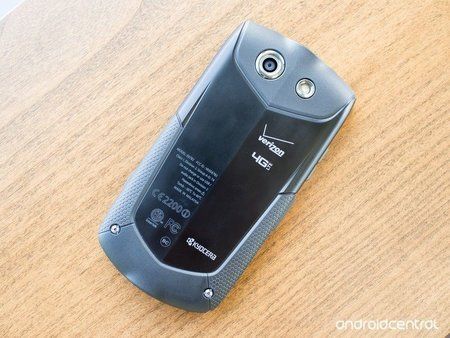 Kyocera-Brigadier-Verizon-10.jpg