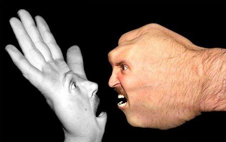 Funny-Hands-Wallpaper-1024x640.jpg