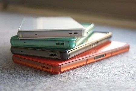 Xperia-Z3-Compact-inferior.jpg