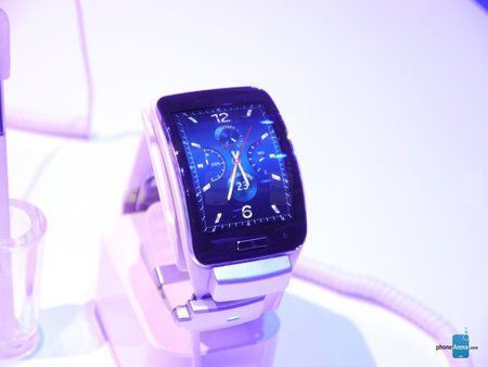 samsung-gear-s-hands-on-002.jpg