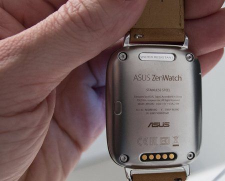 zenwatch_back.jpg