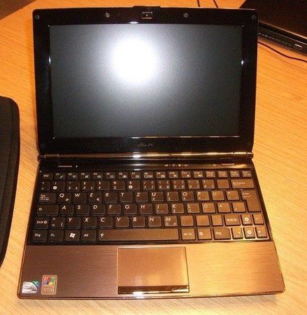 asus-2.JPG