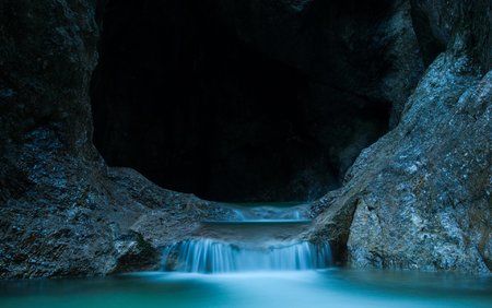 Almbachklamm.jpg Almbachklamm.jpg