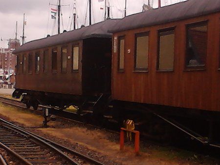 Eisenbahnwagen.jpg