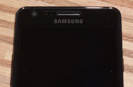 Samsung_Folix1.jpg