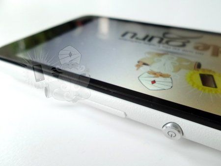 Xperia-E4_3.jpg