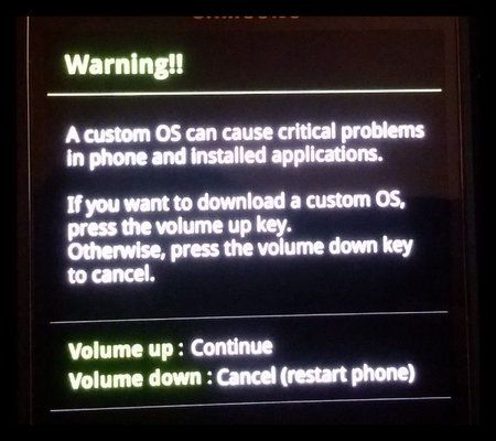 DownloadS4_mini.jpg DownloadS4_mini.jpg