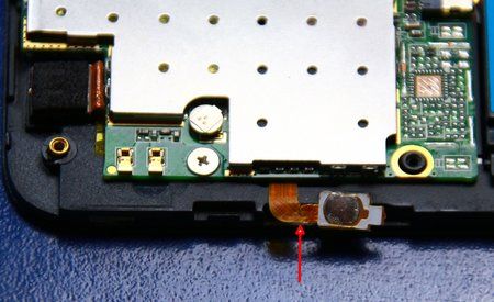 elephone-P8-power-switch.jpg