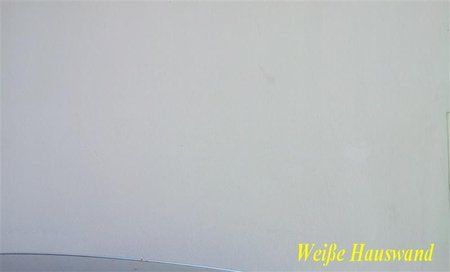Weiße Hauswand (Medium).jpg